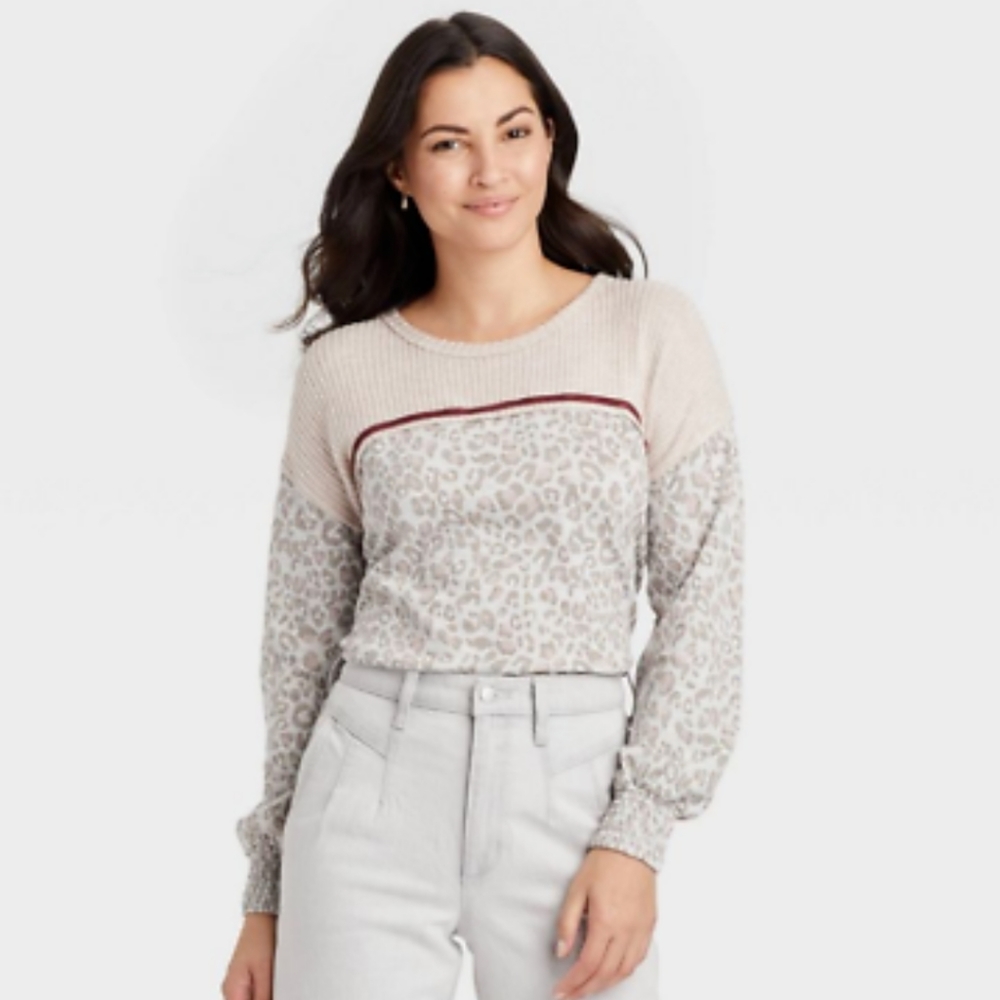 NWT Knox Rose Gray Leopard Print